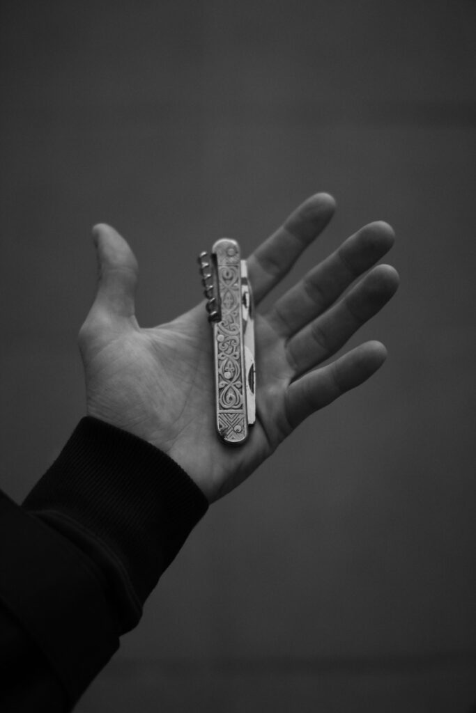 Personalized pocket knives